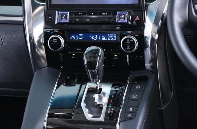 トヨタヴェルファイア2.5Z Gエディション