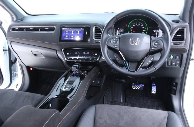ホンダヴェゼルハイブリッド RS Honda SENSING