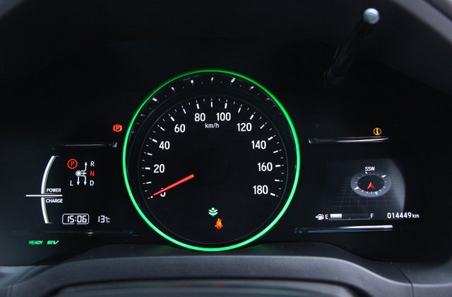 ホンダヴェゼルハイブリッド RS Honda SENSING
