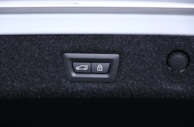 BMW5シリーズ523d ラグジュアリー