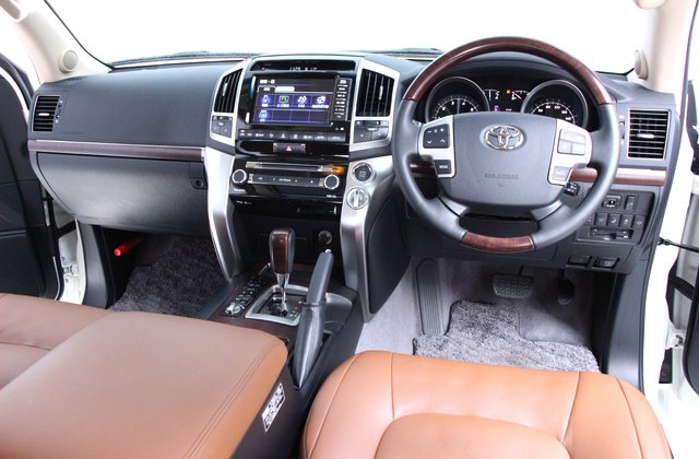 トヨタランドクルーザーZX ブルーノクロス