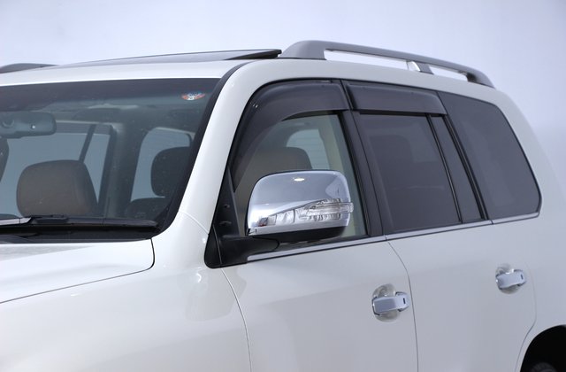 トヨタランドクルーザーZX ブルーノクロス