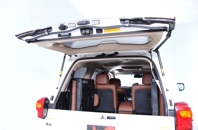 トヨタランドクルーザーZX ブルーノクロス