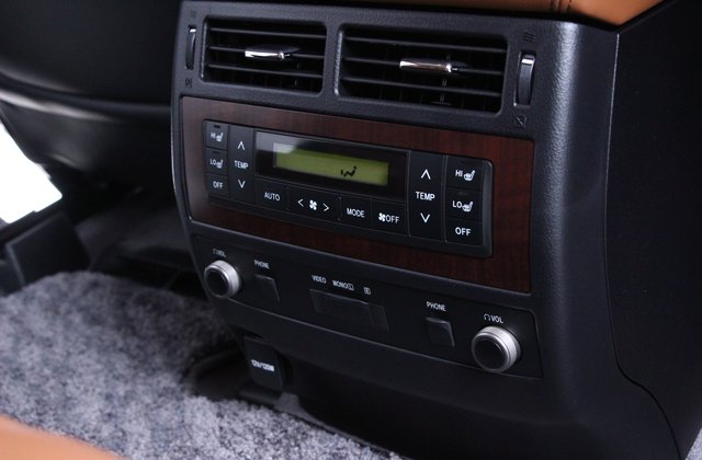 トヨタランドクルーザーZX ブルーノクロス