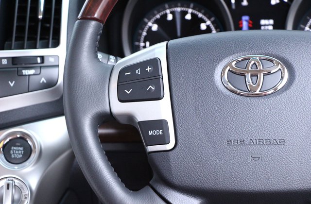 トヨタランドクルーザーZX ブルーノクロス