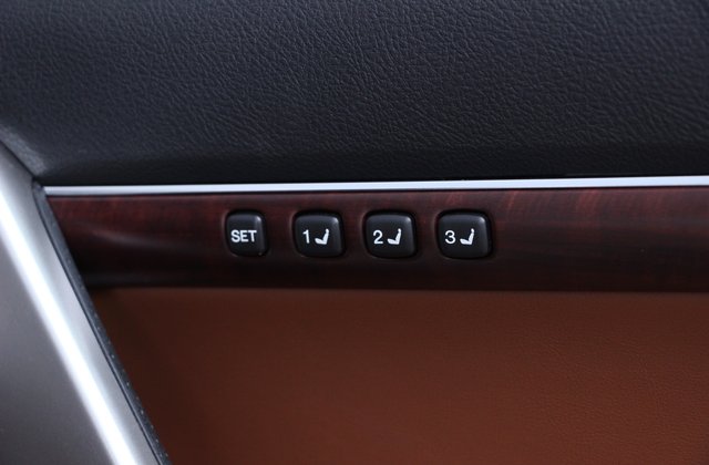 トヨタランドクルーザーZX ブルーノクロス