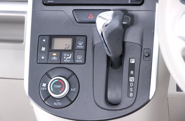 ダイハツタントX SA