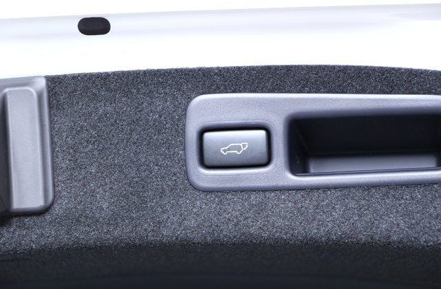 トヨタハリアープログレス