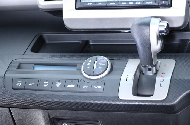 ホンダフリードFLEXエアロ