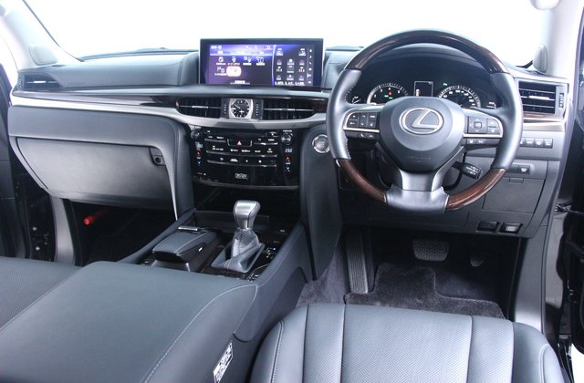 レクサスLX570