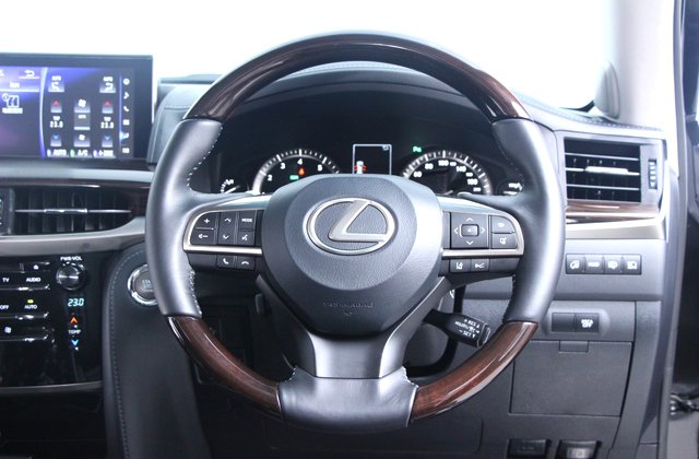 レクサスLX570