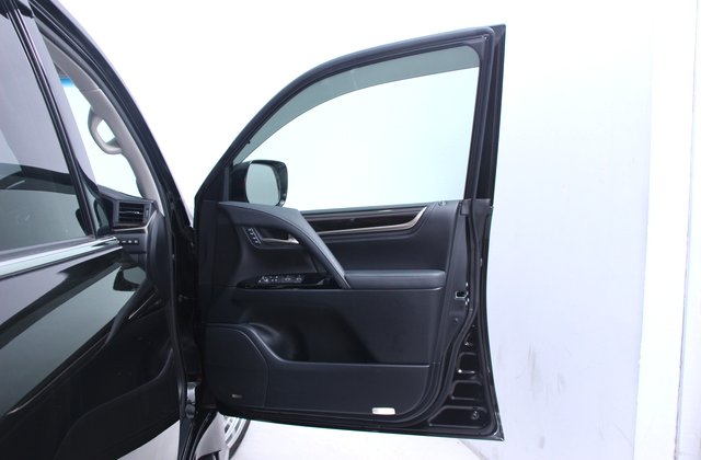 レクサスLX570
