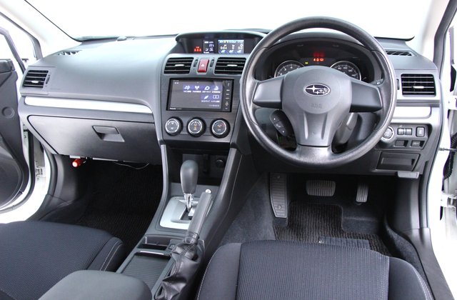 スバルインプレッサスポーツ1.6i-L