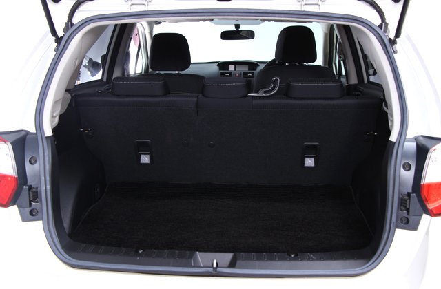 スバルインプレッサスポーツ1.6i-L