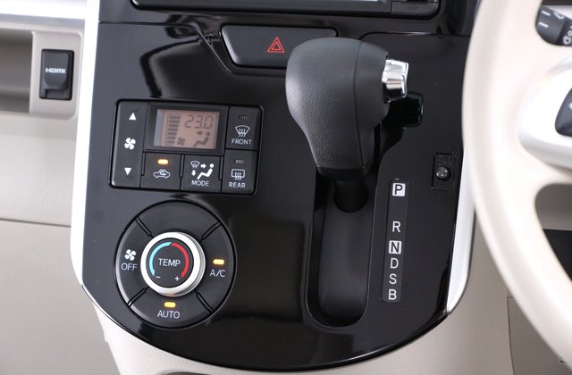 ダイハツタントX SAII ウェルカムシート