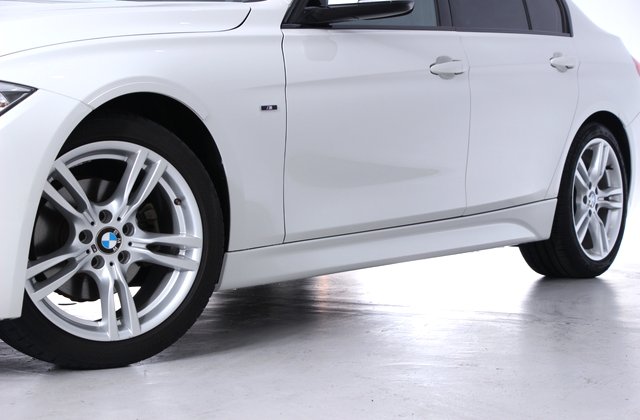 BMW3シリーズ320i Mスポーツ