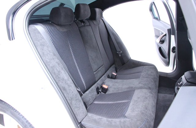 BMW3シリーズ320i Mスポーツ