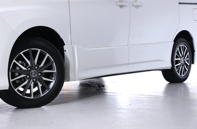 トヨタノアSi 車いす仕様車スロープタイプ タイプ1 車いす1脚仕様