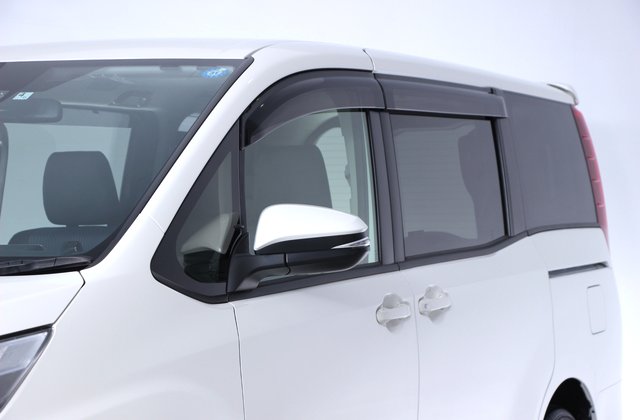 トヨタノアSi 車いす仕様車スロープタイプ タイプ1 車いす1脚仕様