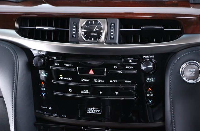 レクサスLXLX570