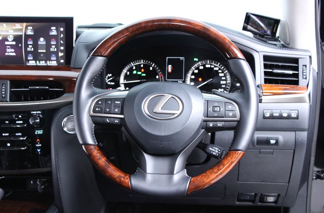 レクサスLXLX570