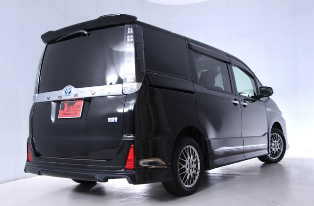 トヨタ ヴォクシー ハイブリッド Zs 煌ii 7546 の中古車詳細 岡山の車買取ならカートップ