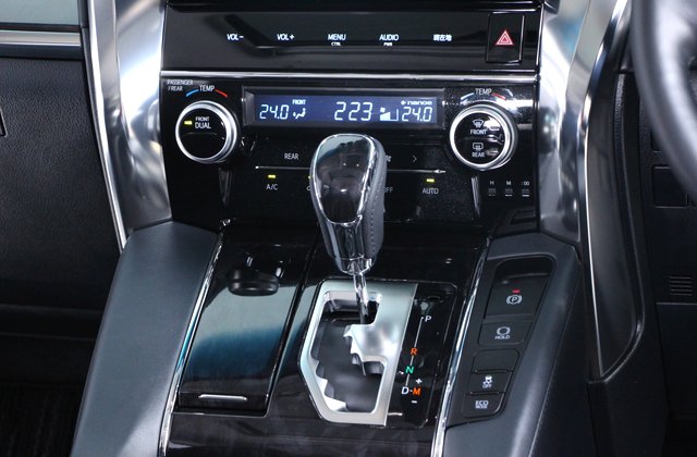 トヨタヴェルファイア2.5Z Gエディション