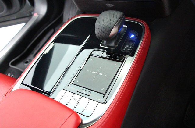 レクサスLS500 Fスポーツ AWD