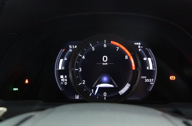 レクサスLS500 Fスポーツ AWD