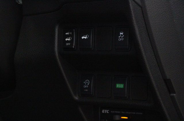 ニッサンエクストレイル20Xt エマージェンシーブレーキパッケージ