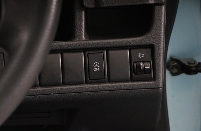 スズキワゴンRFXリミテッド CDプレーヤー装着車