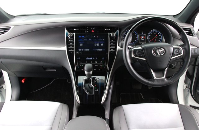 トヨタ ハリアー プレミアムアドバンストパッケージ スタイルアッシュ 7815 の中古車詳細 岡山の車買取ならカートップ
