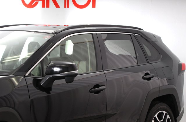 トヨタRAV4アドベンチャー