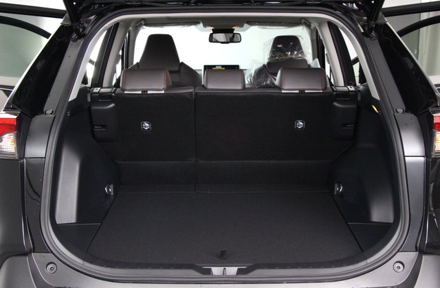 トヨタRAV4アドベンチャー