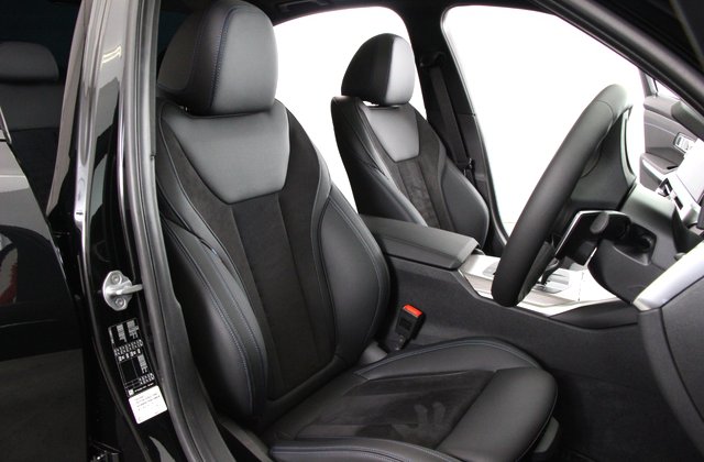 BMW3シリーズ320i Mスポーツ