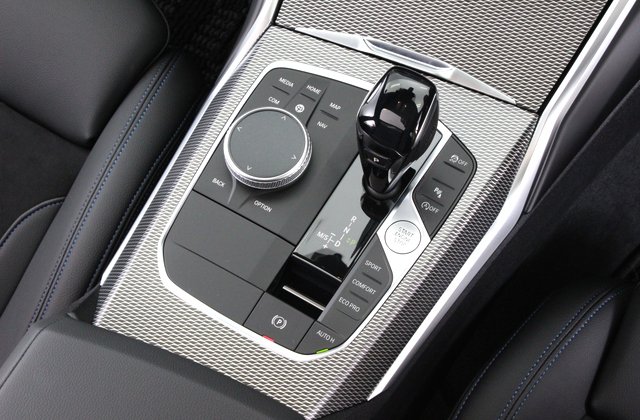 BMW3シリーズ320i Mスポーツ