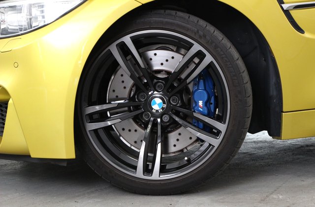 BMWM4クーペ