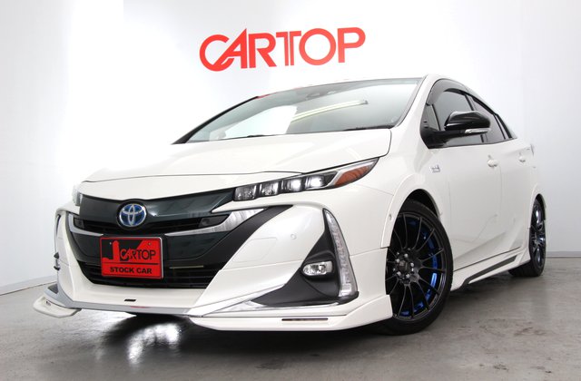 トヨタプリウスプラグインハイブリッドSセーフティプラス