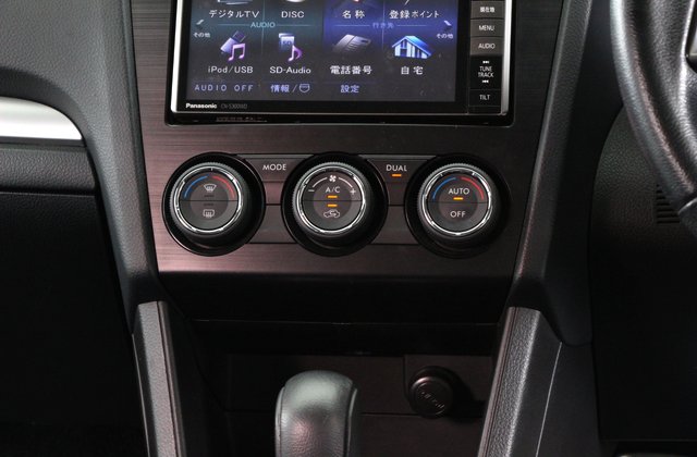 スバルインプレッサXV2.0i-L