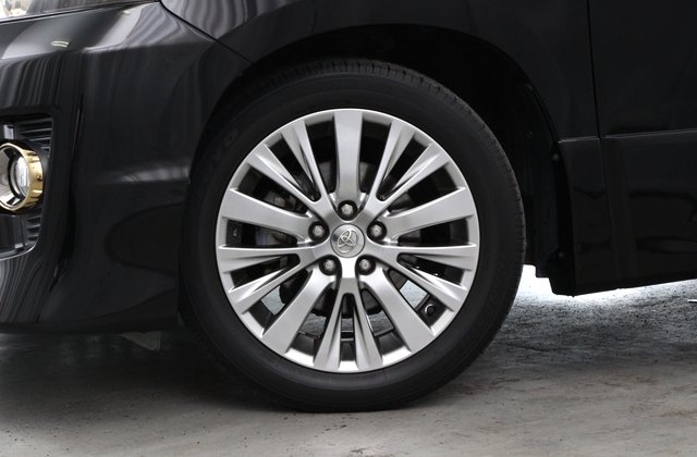 トヨタヴェルファイア2.4Z ゴールデンアイズII