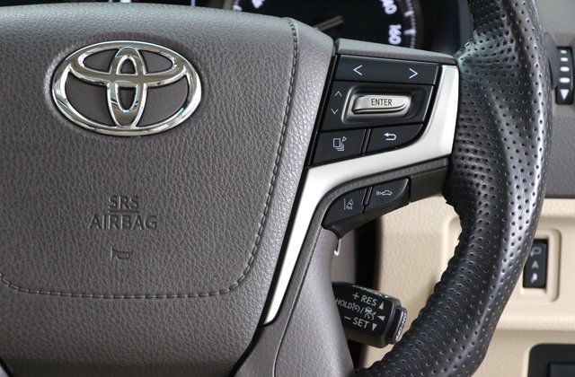 トヨタランドクルーザープラドTX Lパッケージ