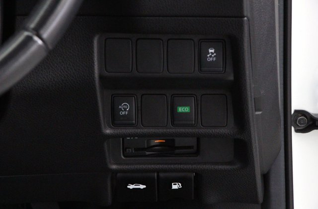 ニッサンエクストレイル20X エマージェンシーブレーキパッケージ