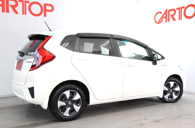 ホンダフィットハイブリッドHYBRID Lパッケージ