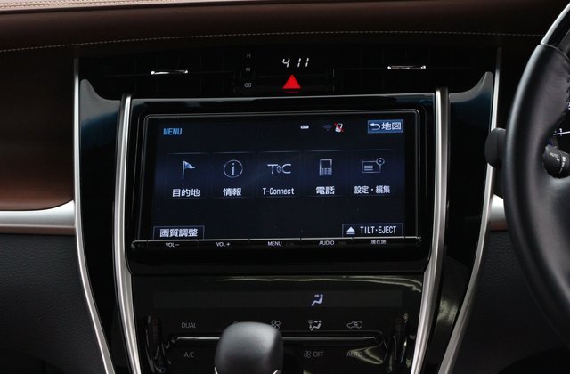 トヨタハリアープレミアム メタルアンドレザーパッケージ