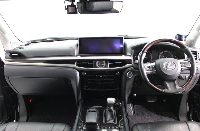 レクサスLX570
