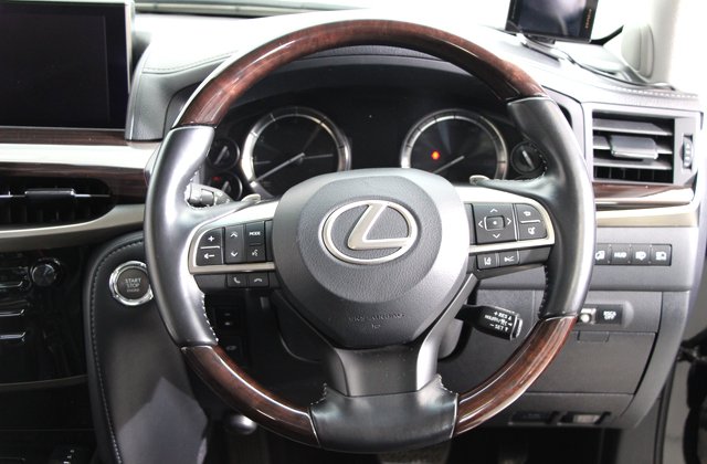 レクサスLX570