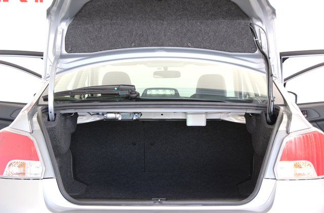 スバルインプレッサG41.6i