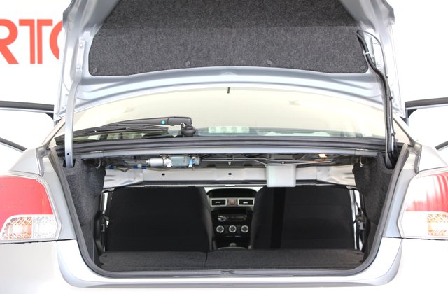 スバルインプレッサG41.6i