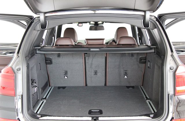 BMWX320d Mスポーツ