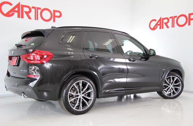 BMWX320d Mスポーツ